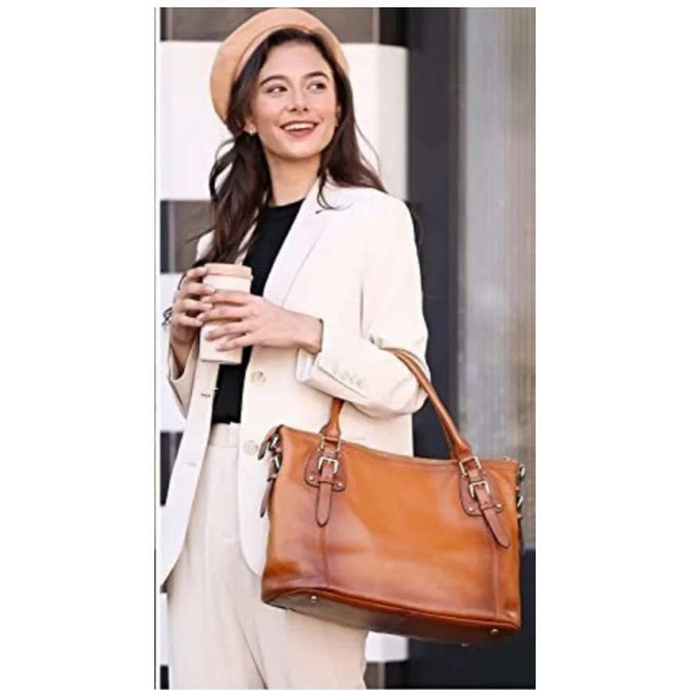 Kattee Pebbled Leather Shoulder Bag